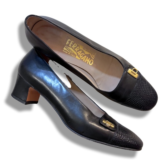Vintage SALVATORE FERRAGAMO Square-Toe‎ Black Leather Heels - Picture 6 of 15